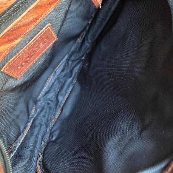 Madosh Genuine Leather Womens Semi-Circular Crossbody Hobo Shoulder Bag - Picture 9 of 14